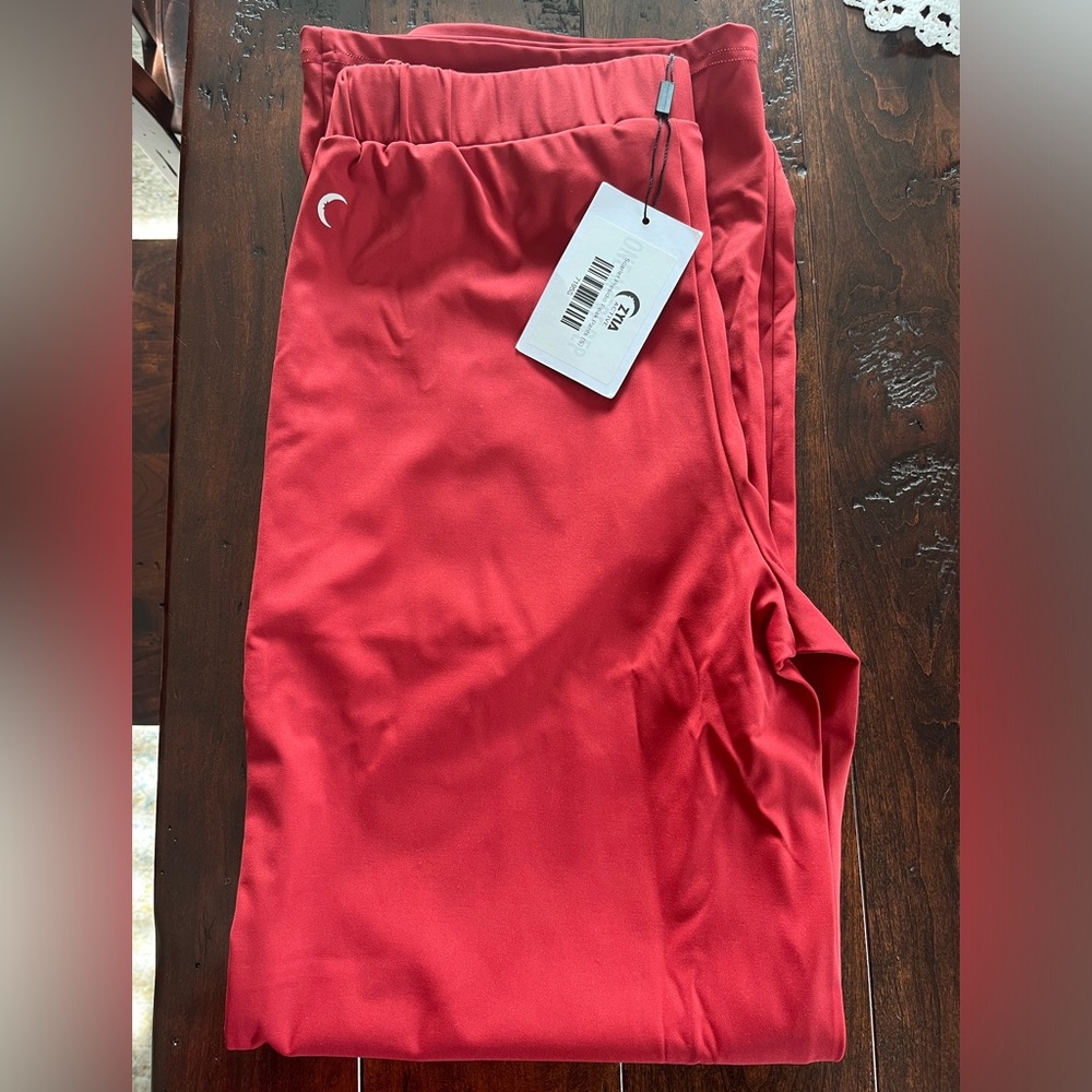 ZYIA Scarlet Presidio Peak Pants